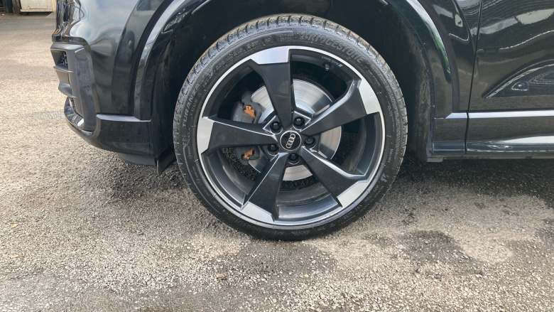 Audi Q2 35 TFSI Black Edition 5dr Petrol Estate